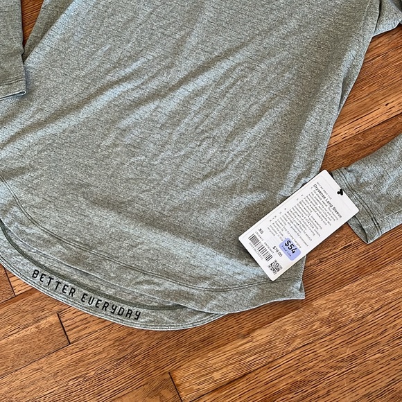 NWT lululemon dry sense long sleeve - Picture 2 of 3